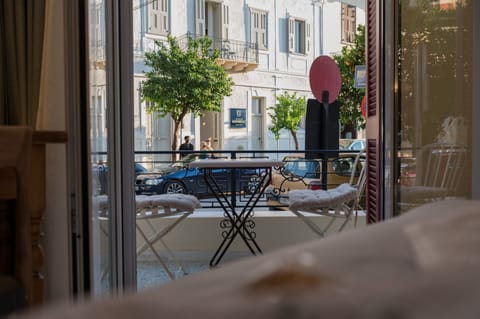 Luxury Apartment | Balcony