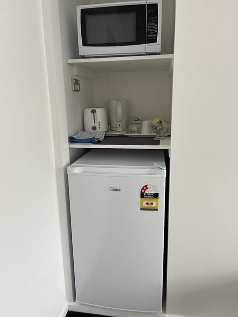 Standard Double Room | Mini-refrigerator