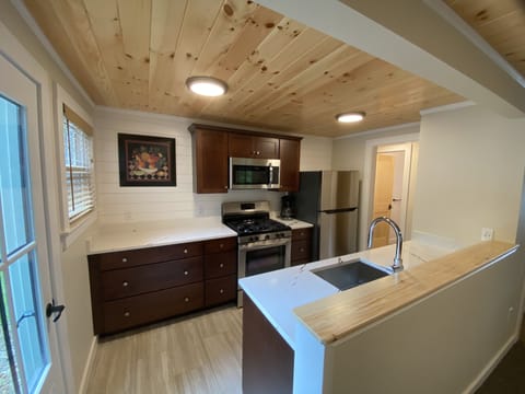 House | Private kitchen | Full-size fridge, microwave, oven, stovetop