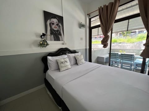 Basic Double Room | Free WiFi