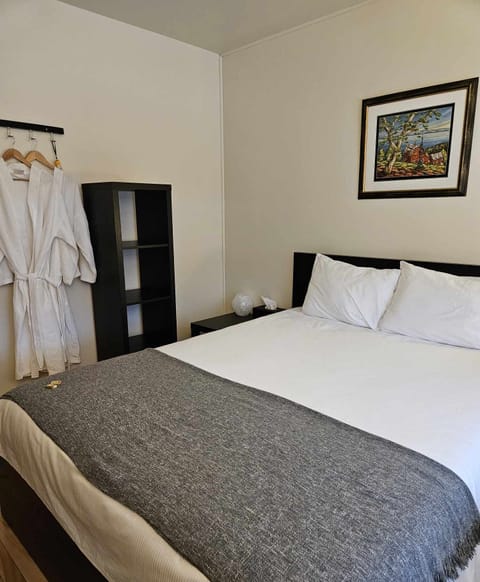 Comfort Double Room, Courtyard View | Hypo-allergenic bedding, laptop workspace, free WiFi