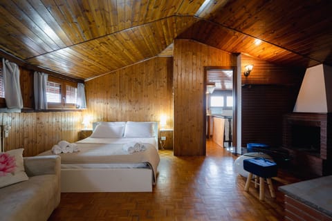 Superior Suite | Desk, free WiFi