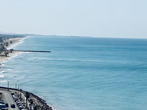 Luxury Apartment | Beach/ocean view