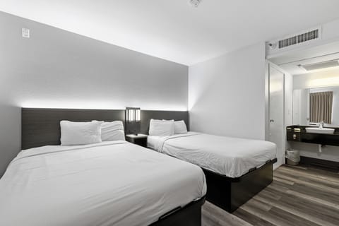 Blackout drapes, iron/ironing board, free WiFi, bed sheets