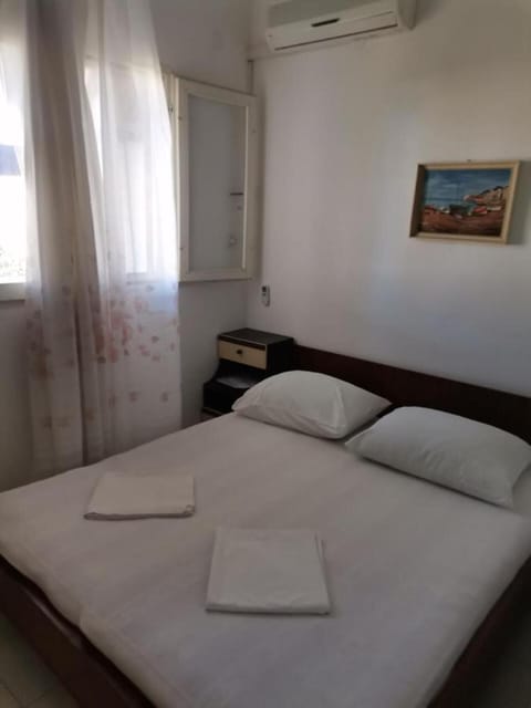 Apartment | 1 bedroom, free WiFi, bed sheets