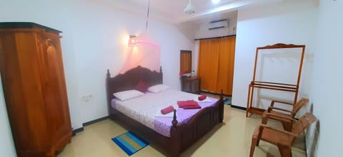 Double or Twin Room (Deluxe Double Room with Balcony) | Minibar, desk, free WiFi, bed sheets