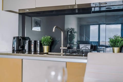 Apartment | 1 bedroom, iron/ironing board