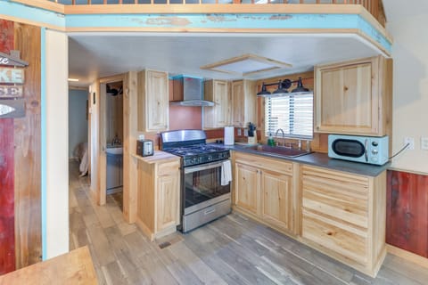 House (1 Bedroom) | Interior