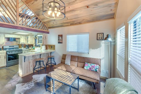 House (1 Bedroom) | Interior