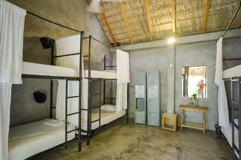 Economy Shared Dormitory | Free WiFi, bed sheets