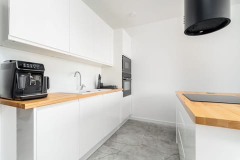 Deluxe Apartment | Private kitchen