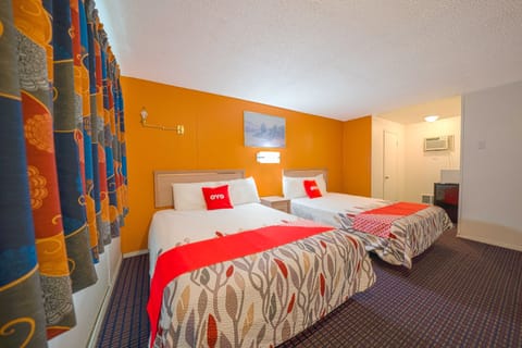 Room, 2 Queen Beds | Desk, free WiFi, bed sheets