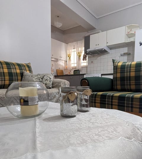 Apartment | 2 bedrooms, desk