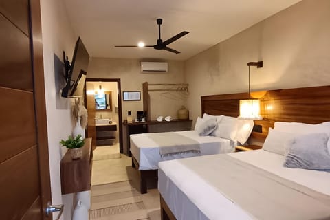 Superior Room | Free WiFi, bed sheets