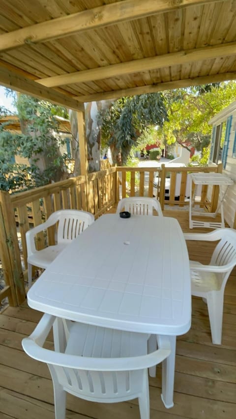 Standard Mobile Home | Terrace/patio