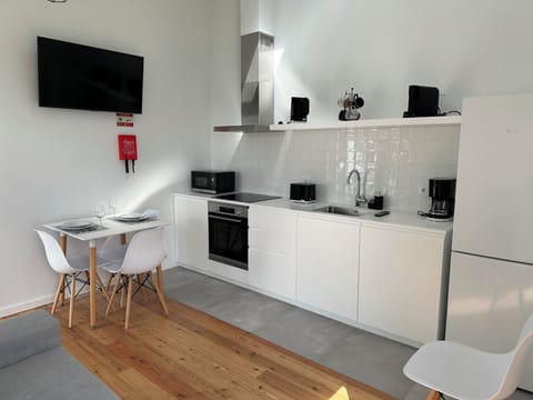 Casa da Arribana | Private kitchen | Full-size fridge, microwave, oven, stovetop