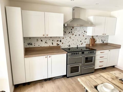 House | Private kitchen