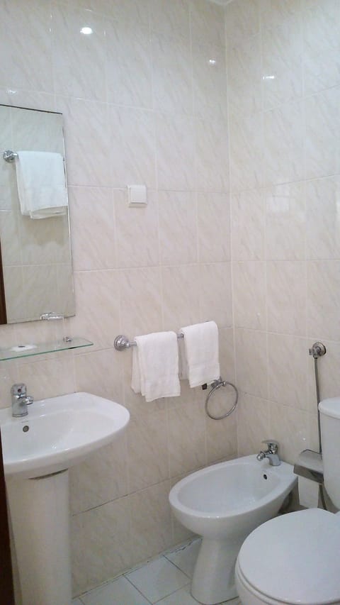 Double Room | Bathroom | Towels