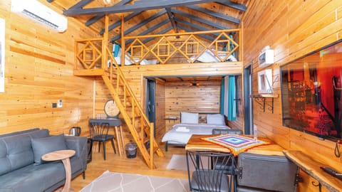 Bungalov Uc Kisilik | 1 bedroom, Egyptian cotton sheets, premium bedding, desk