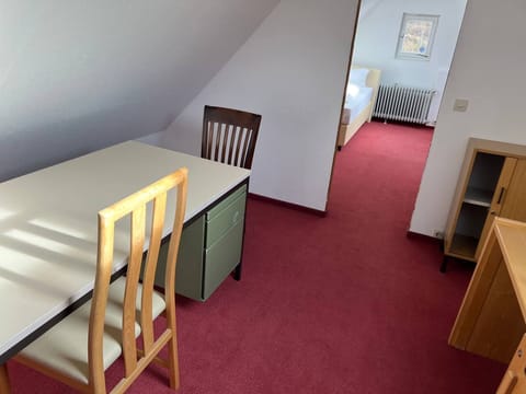 Room, 1 Bedroom, Smoking, Balcony | 1 bedroom