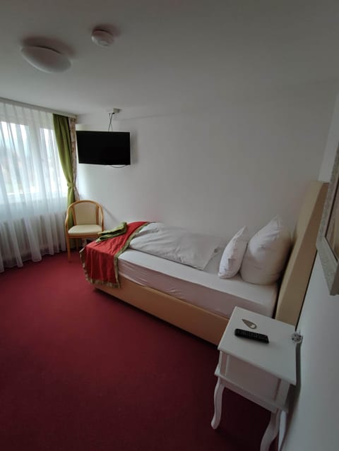 Room, 1 Bedroom, Smoking, Terrace | 1 bedroom