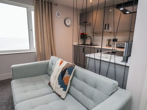 Cottage | Living area