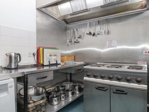 Fridge, dishwasher, electric kettle, toaster