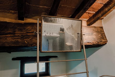 Deluxe Room | In-room safe, desk, free WiFi