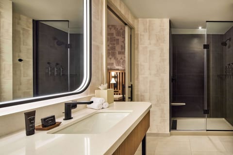 Superior Suite, 1 Bedroom | Bathroom shower