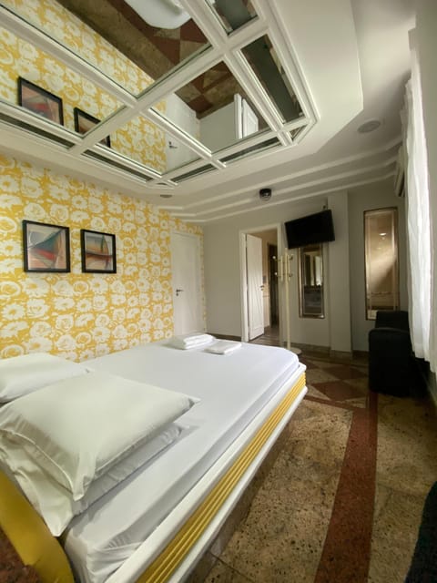 Deluxe Double or Twin Room | Bed sheets