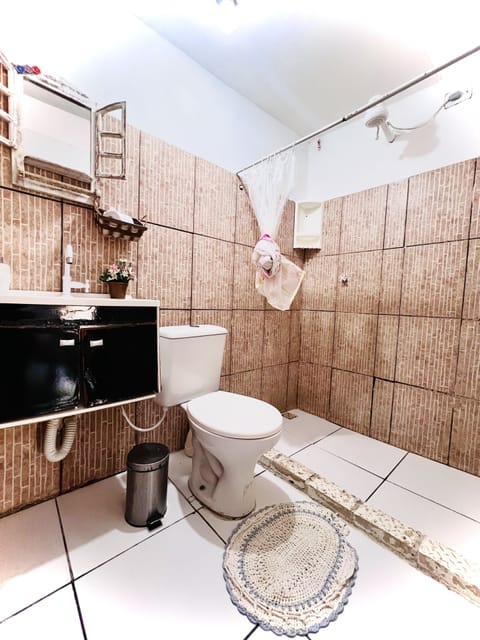 Double Room | Bathroom | Shower, hair dryer, towels, soap