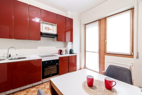 Apartment | Private kitchen | Stovetop