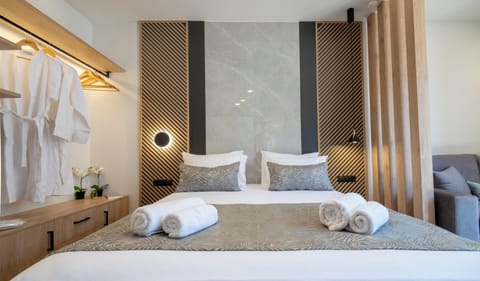 Superior Suite | In-room safe, blackout drapes, soundproofing, iron/ironing board