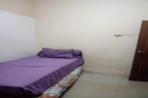 Standard Double Room | Free WiFi, bed sheets