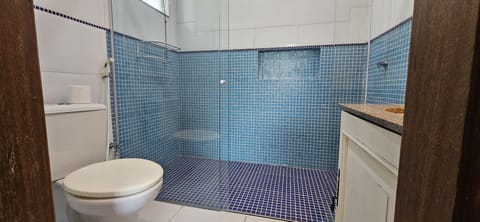 Premier Bungalow | Bathroom