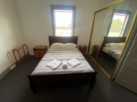 Classic Double Room, 1 Queen Bed