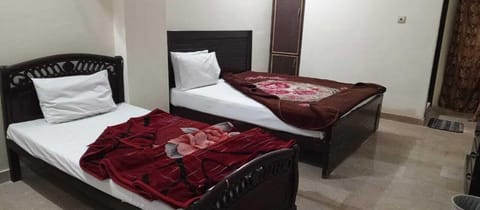 Standard Double or Twin Room | Free WiFi