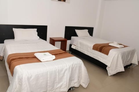 Standard Double Room | Desk, free WiFi