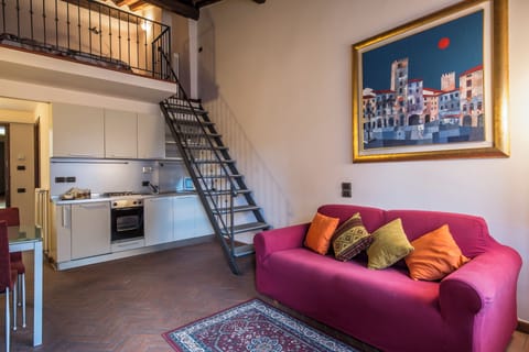 Panoramic Condo, City View | Frette Italian sheets, premium bedding, memory foam beds