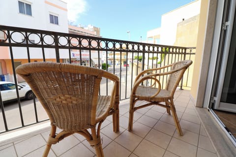 House, 1 Bedroom, Smoking, Balcony | Property grounds