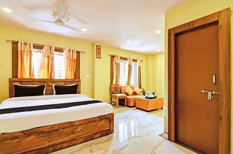 Deluxe Double Room | Free WiFi