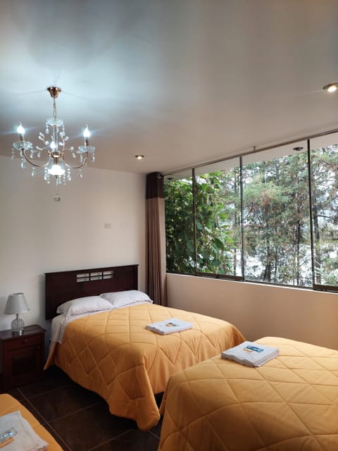 Classic Triple Room | Free WiFi, bed sheets