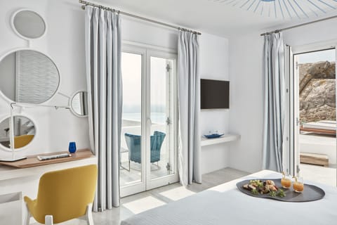 Room, Private Pool (Horizon Retreat) | Premium bedding, pillowtop beds, minibar, in-room safe