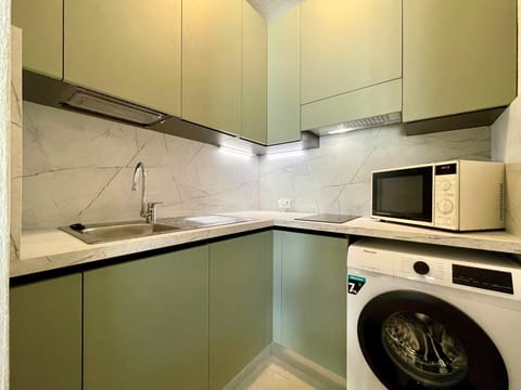 Villa, 2 Bedrooms, Balcony, Garden View | Interior