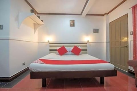 Standard Double Room | Free WiFi