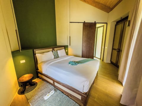 Two Bedroom Tukul | In-room safe, soundproofing, iron/ironing board, free WiFi