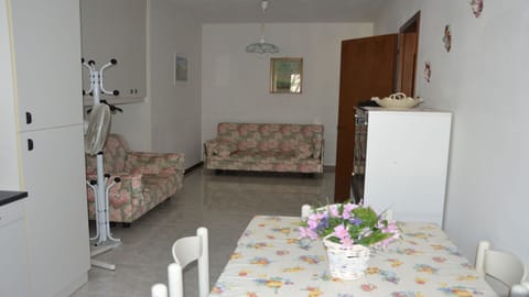 Apartment, 1 Bedroom, Terrace | 2 bedrooms