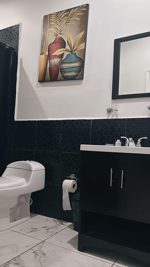 Traditional Room | Individually decorated, individually furnished, free WiFi, bed sheets