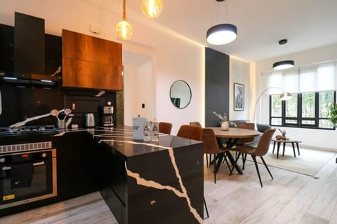 Apartment | 2 bedrooms, Internet