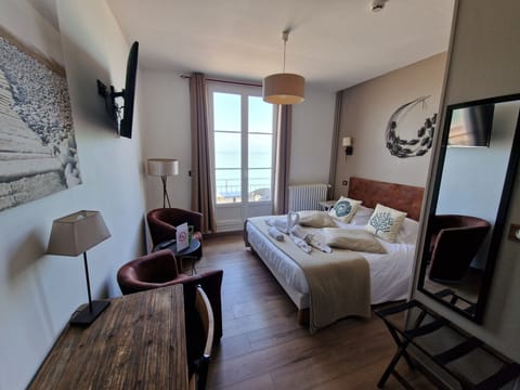 Superior Room, Sea View | Premium bedding, blackout drapes, soundproofing, iron/ironing board